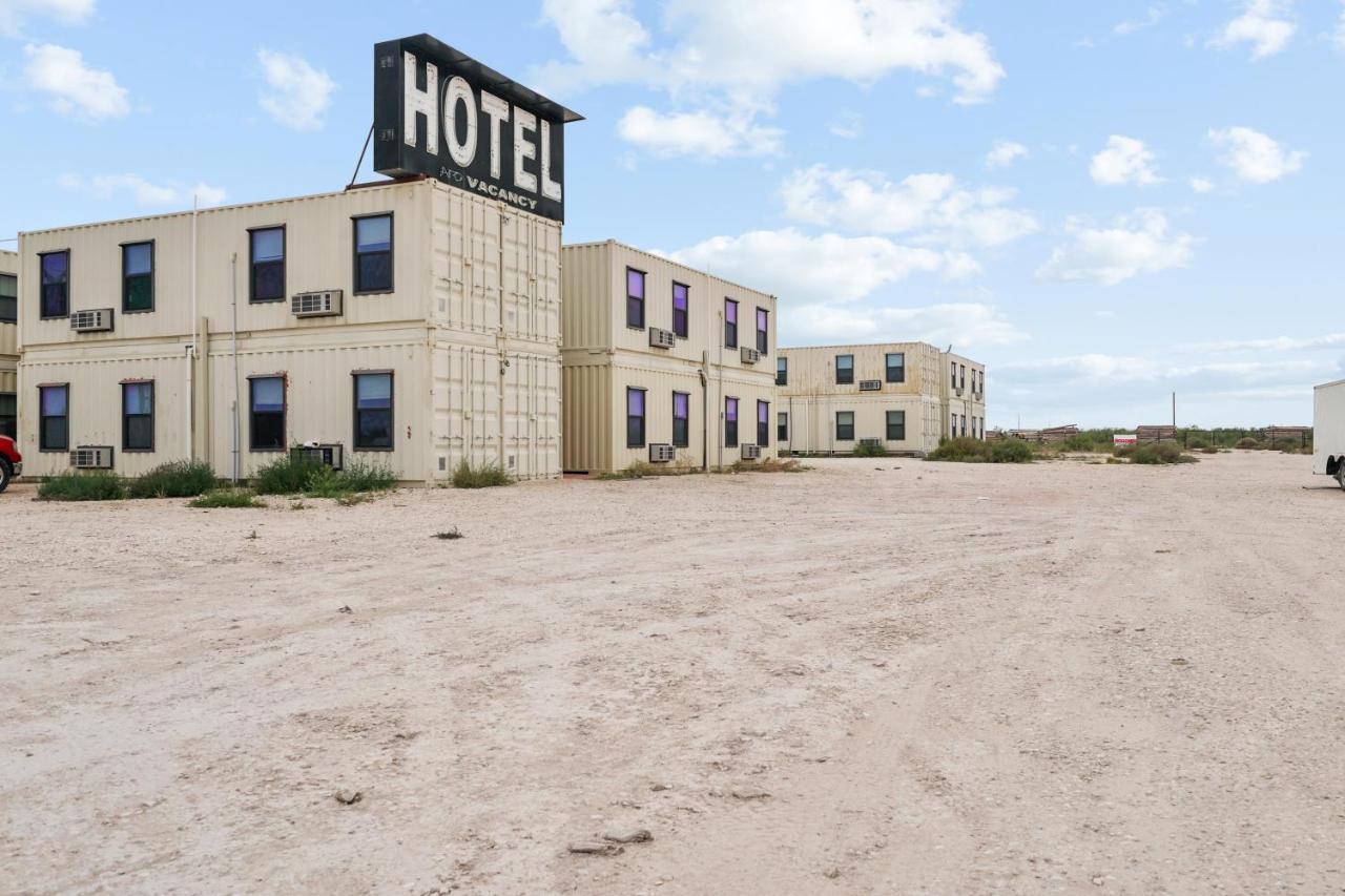 The Resource Inn -Big Lake Tx Eksteriør billede